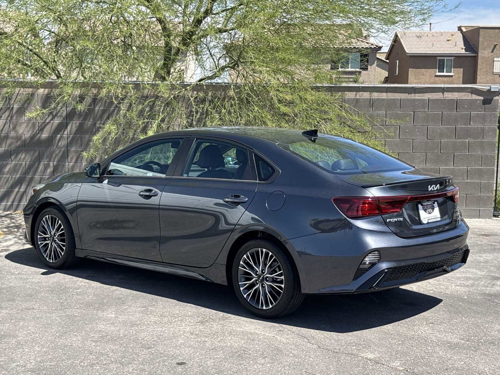Used 2023 Kia Forte GT-Line w/ GT-Line Premium Package FWD image 6