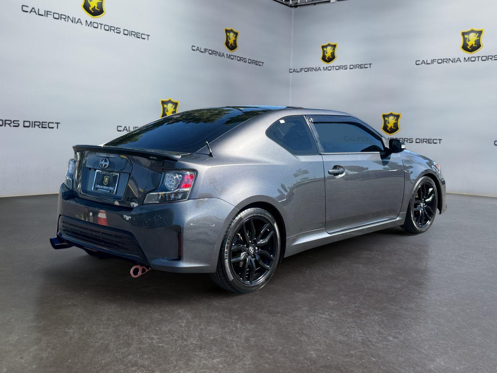 Used 2015 Scion tC FWD image 5