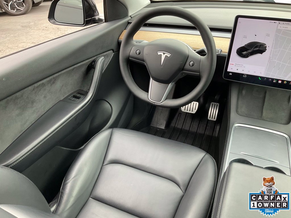 Used 2022 Tesla Model Y Performance AWD/4WD image 37