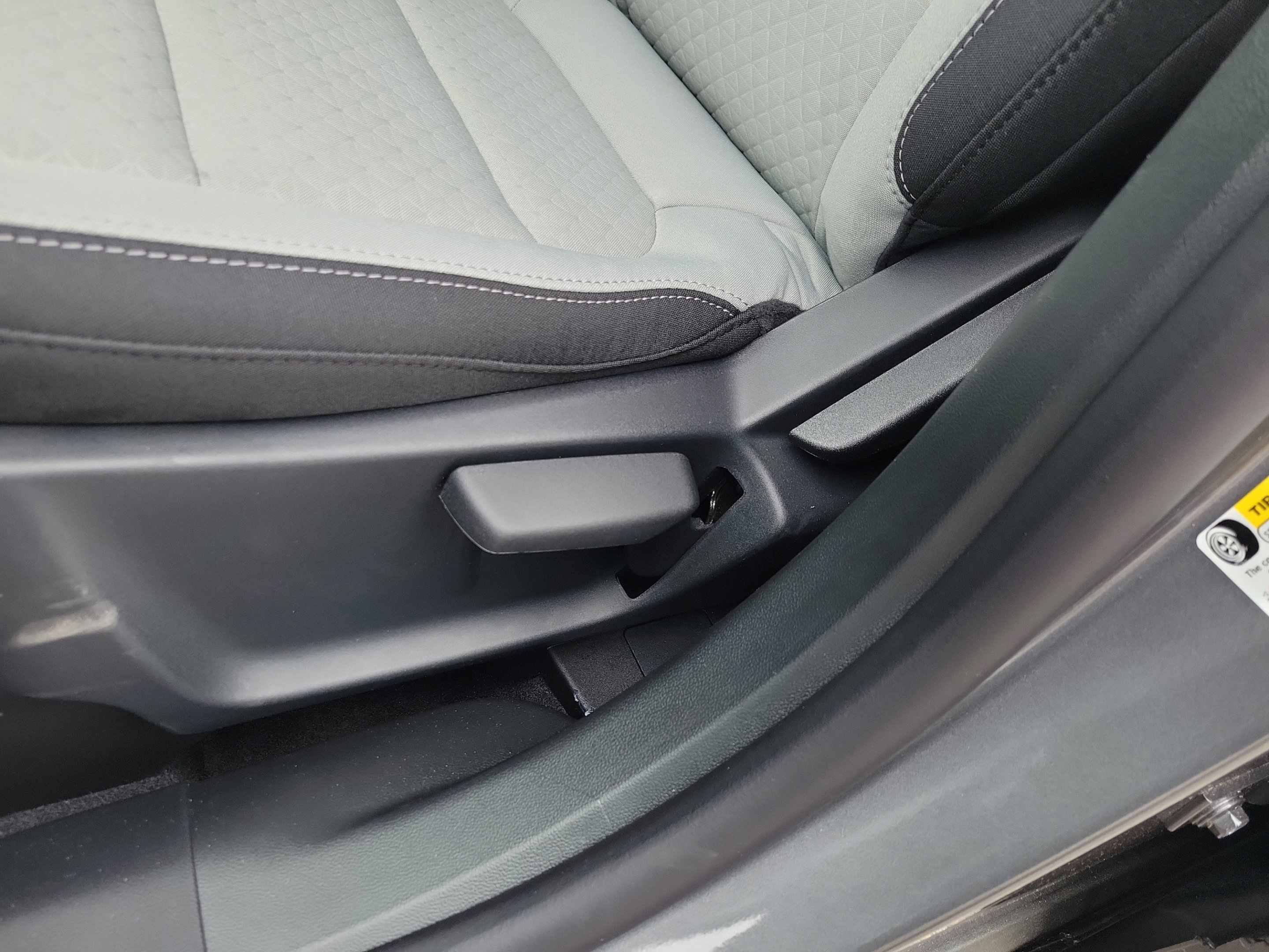 New 2026 Ford Escape Active w/ Tech Pack #1 FWD image 10