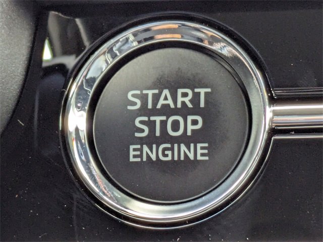 New 2025 Mitsubishi Outlander ES image 32