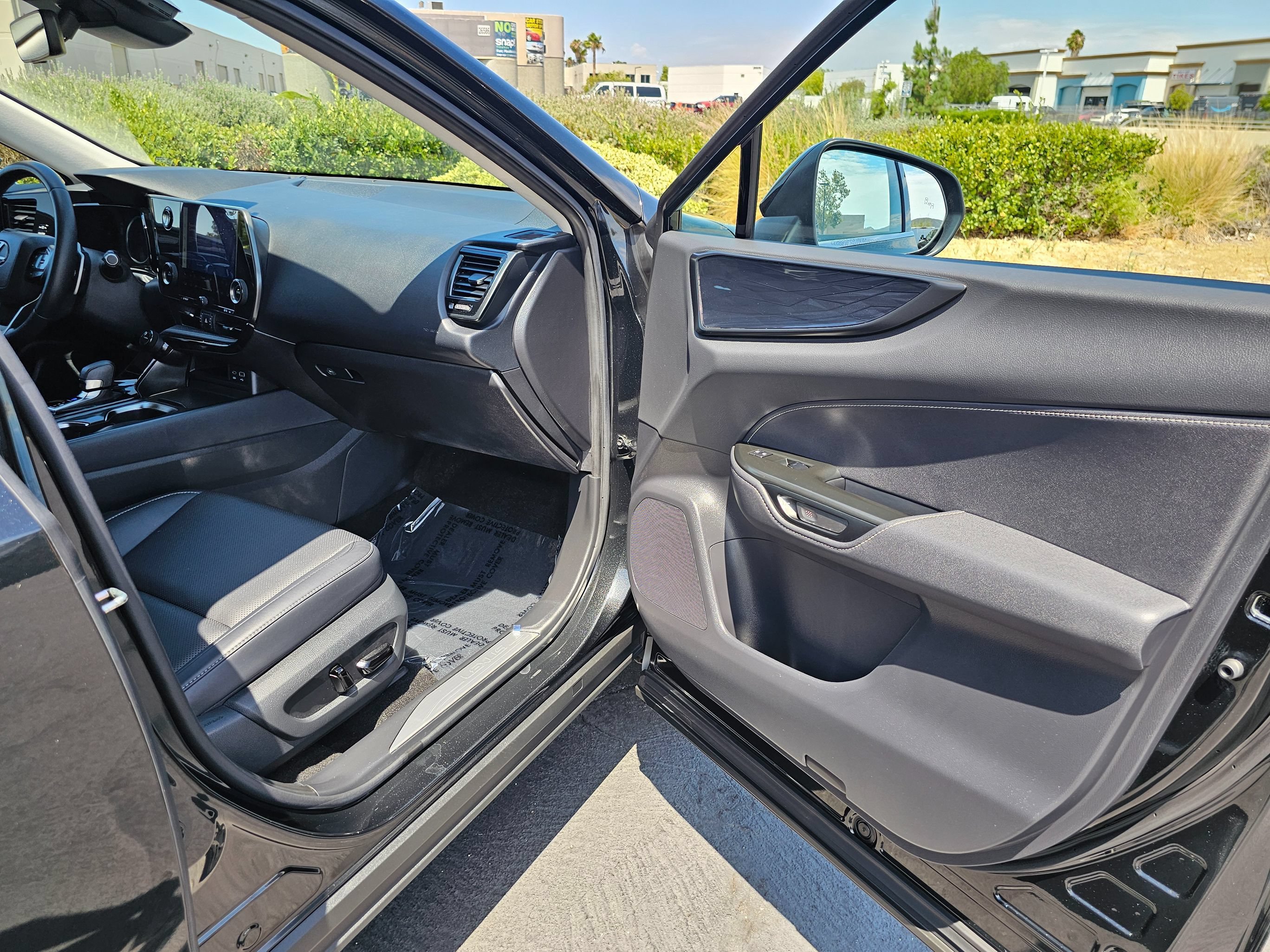 Used 2025 Lexus NX 350h AWD w/ Cold Area Package image 32
