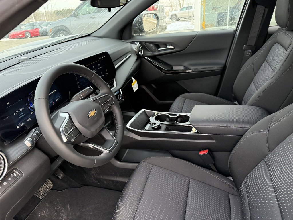 New 2026 Chevrolet Equinox LT image 11