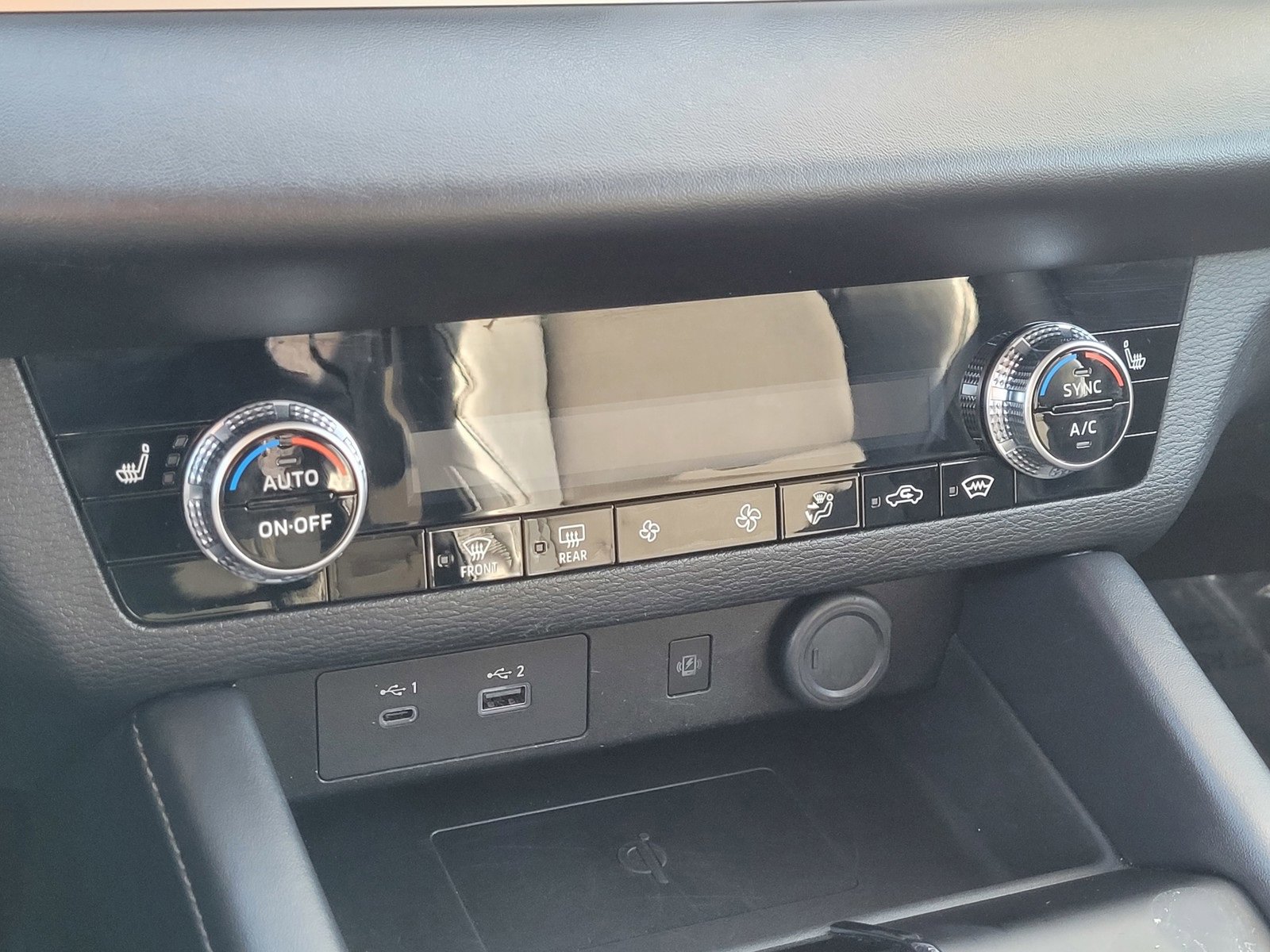 Used 2024 Mitsubishi Outlander SE image 26