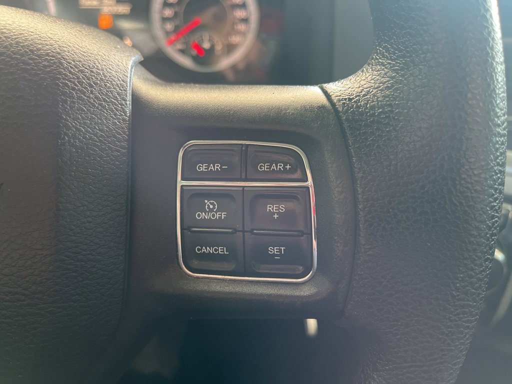 Used 2017 RAM 1500 Classic SLT image 26