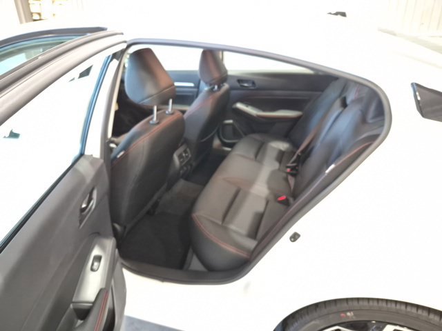 New 2026 Nissan Altima 2.5 SR FWD image 15