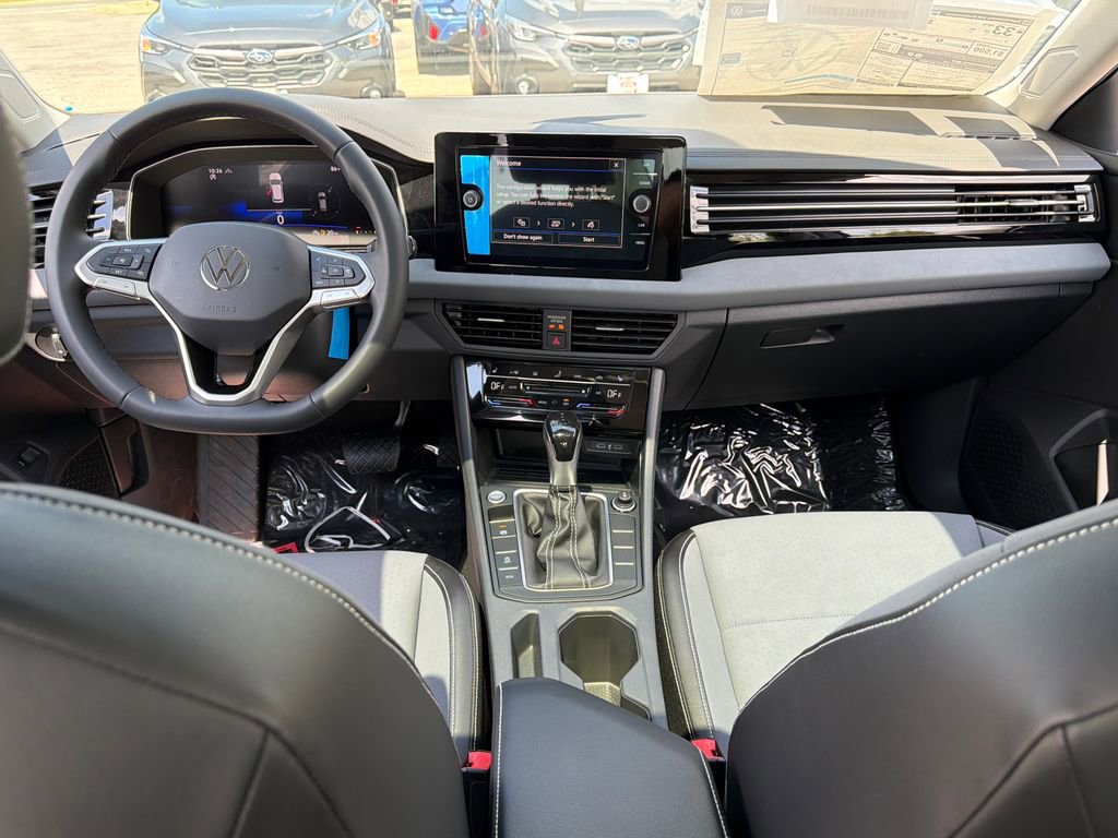 New 2026 Volkswagen Jetta SE FWD image 14