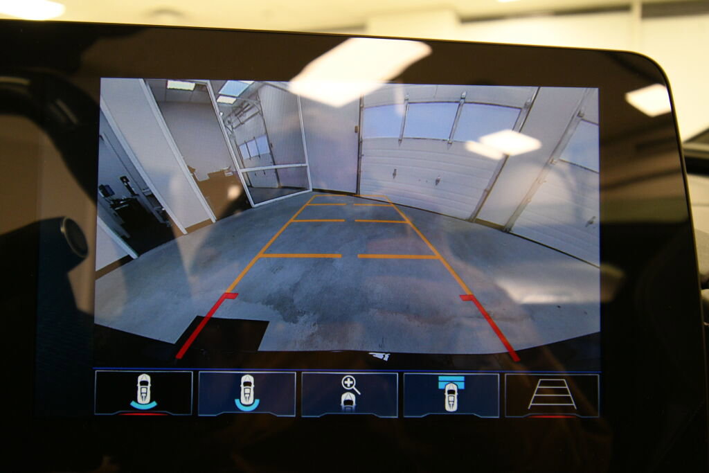 Used 2024 Chevrolet Corvette Z06 image 20