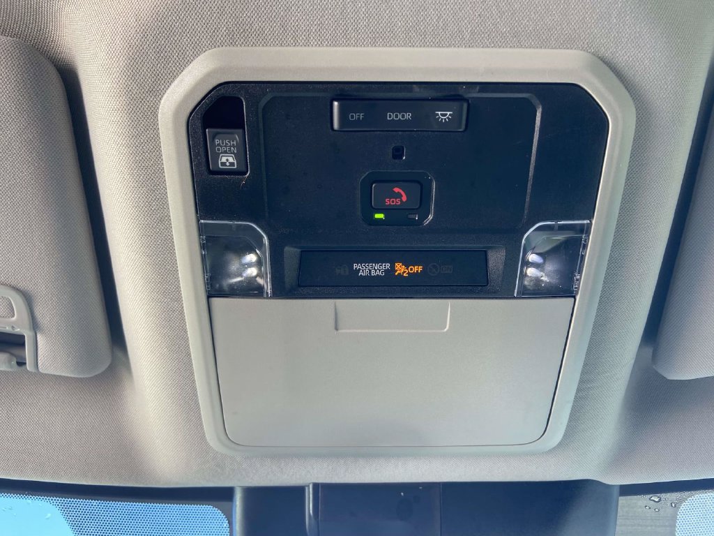 Used 2023 Toyota Tundra SR5 w/ SR5 Convenience Package AWD/4WD image 18