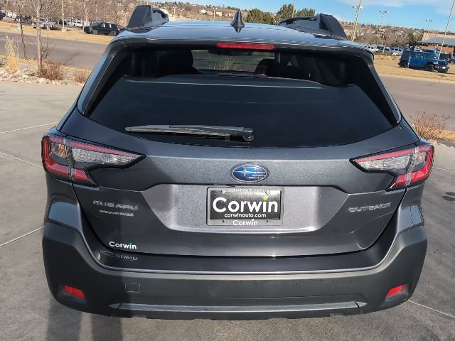 Used 2025 Subaru Outback Premium image 7
