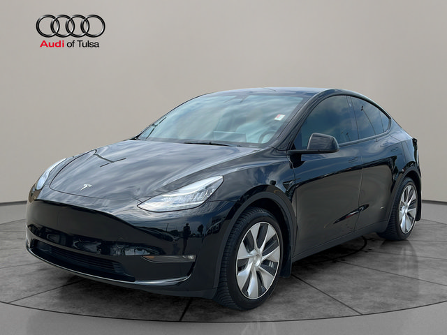 Used 2021 Tesla Model Y Long Range AWD/4WD image 3