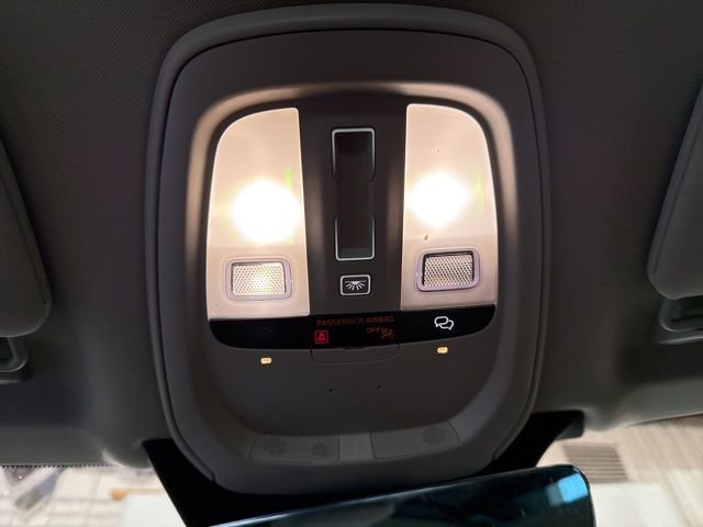 Certified 2024 Volvo XC90 B6 Plus w/ Protection Package Premier image 14