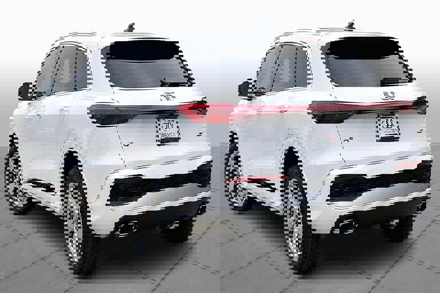 New 2025 Audi Q5 Premium Plus image 12