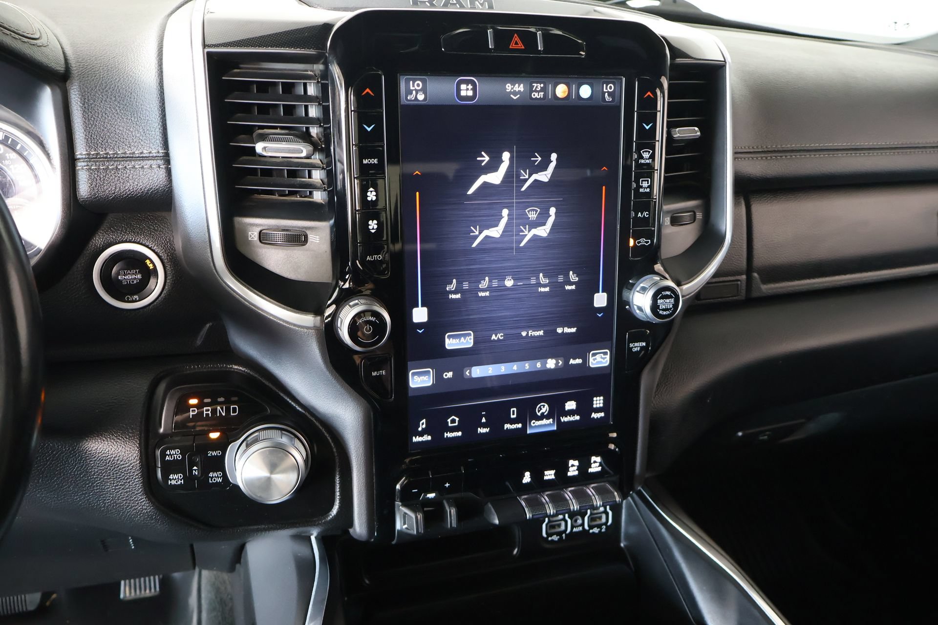 Used 2022 RAM 1500 Laramie AWD/4WD image 5