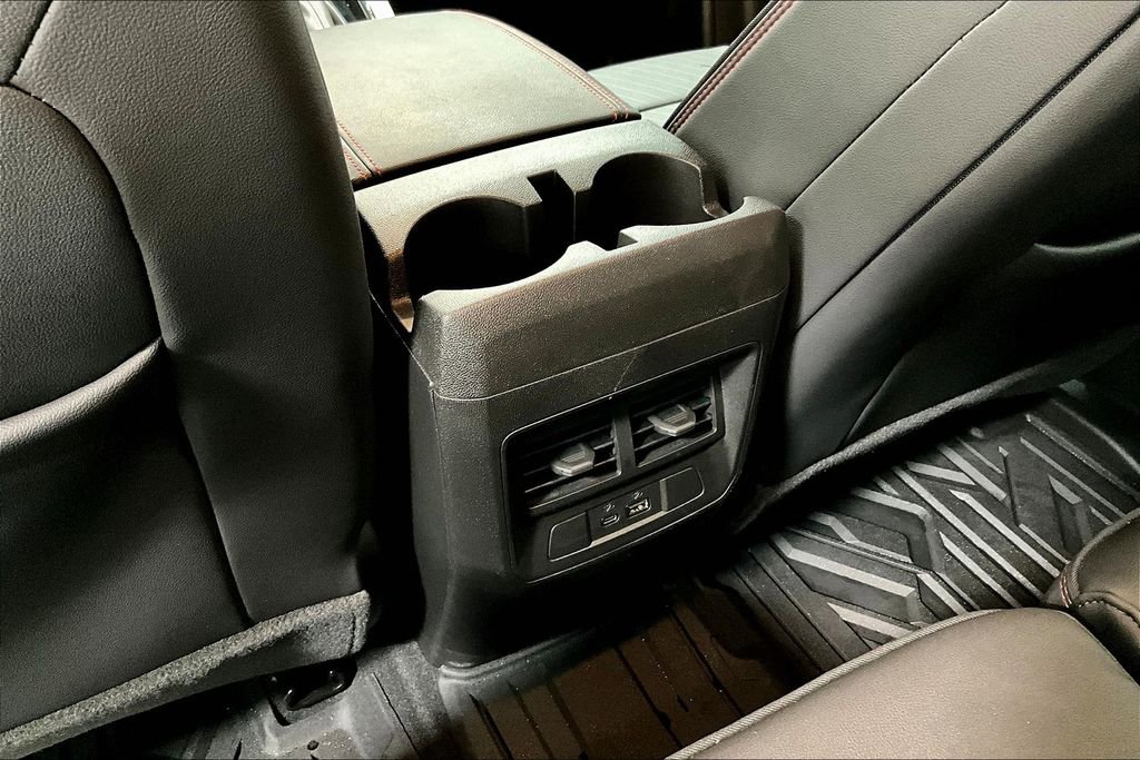 Used 2023 GMC Canyon AT4X image 31