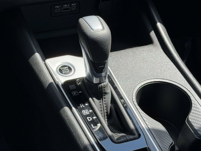 Used 2025 Nissan Altima 2.5 S FWD image 22