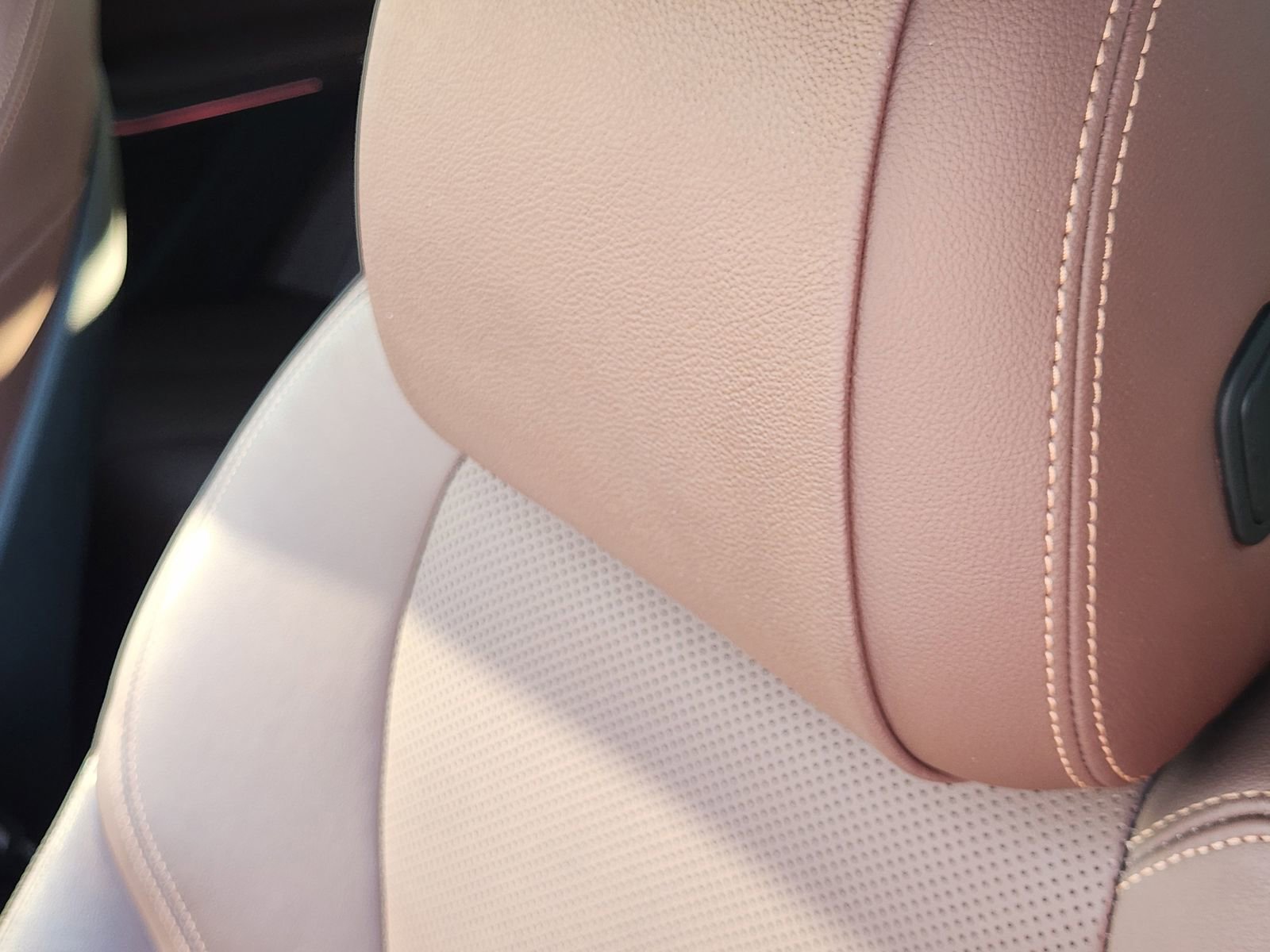 Used 2019 BMW X5 xDrive40i w/ Convenience Package image 17