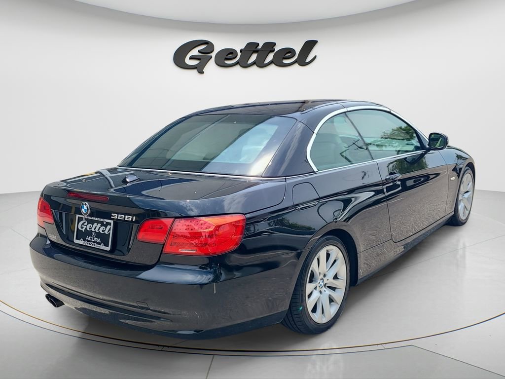 Used 2012 BMW 328i Convertible RWD image 5