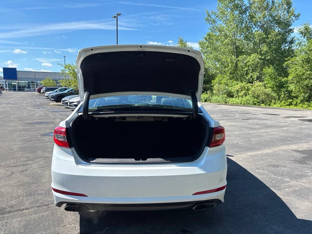 Used 2017 Hyundai Sonata Sport w/ Value Edition Package 02 FWD image 13
