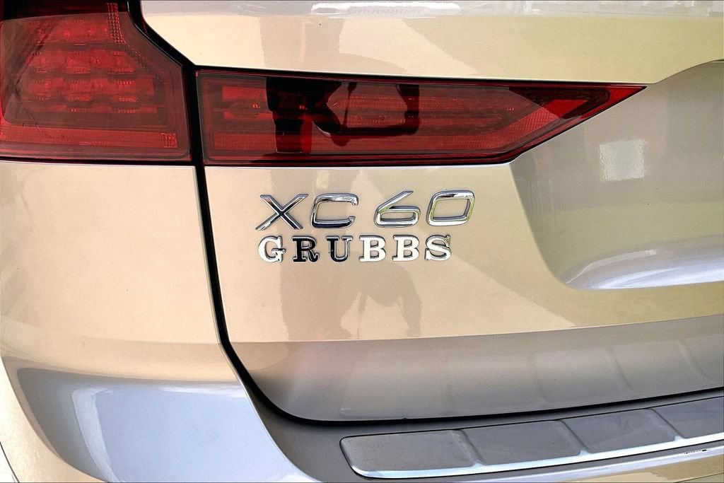 Certified 2026 Volvo XC60 B5 Plus AWD/4WD image 43