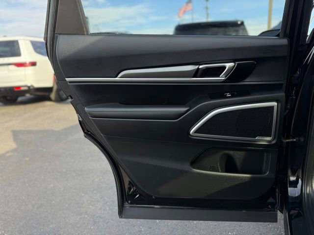 Used 2022 Kia Telluride LX image 14
