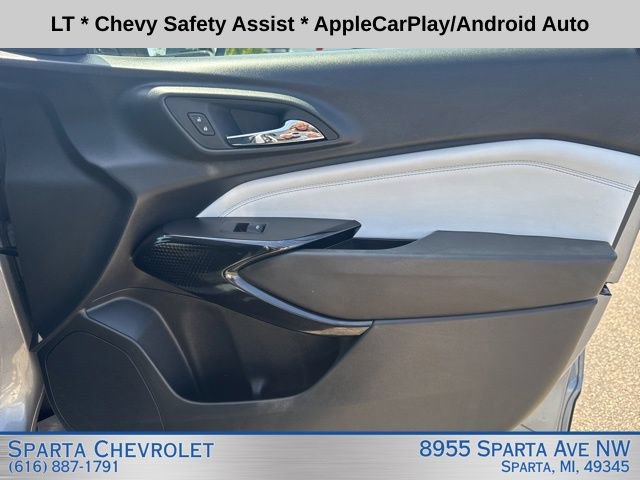 Used 2024 Chevrolet Trax LT FWD image 27