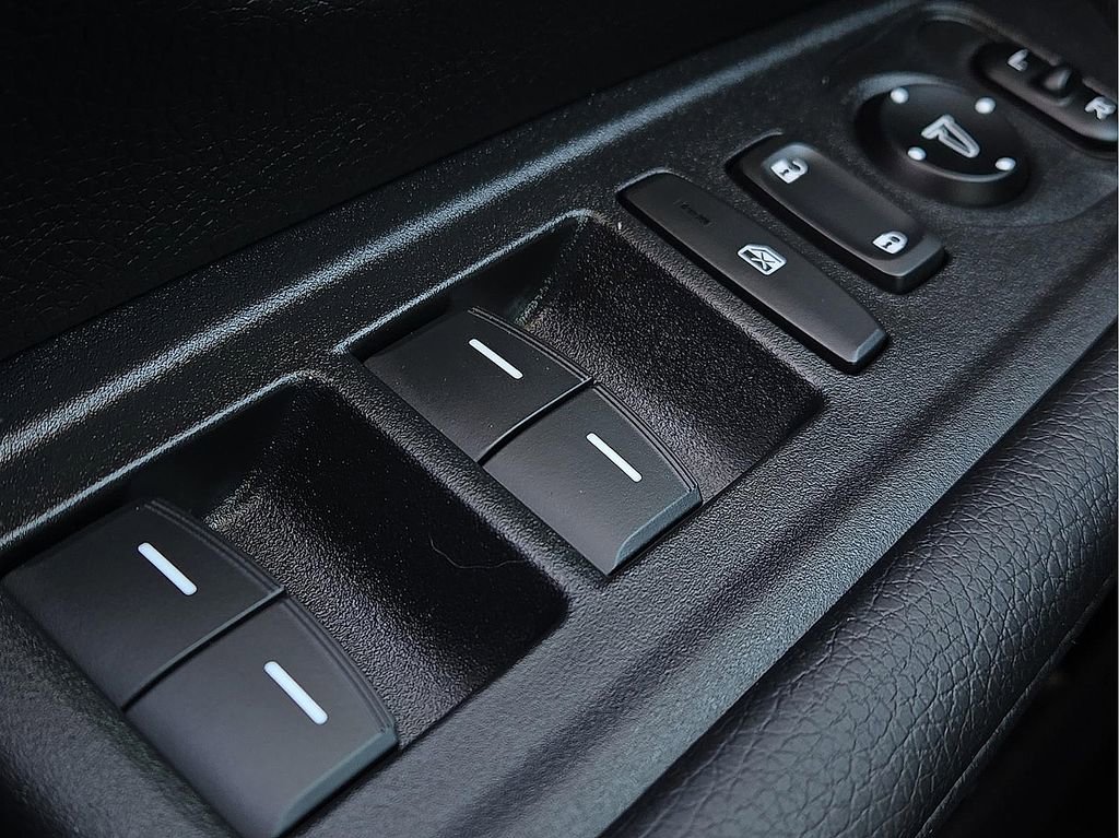 Used 2025 Honda Odyssey Touring image 18