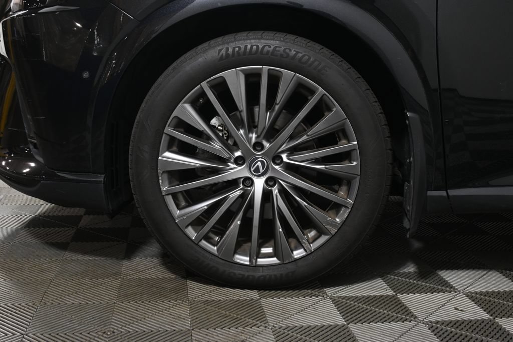 Used 2024 Lexus RX 350 AWD w/ Convenience Package image 12