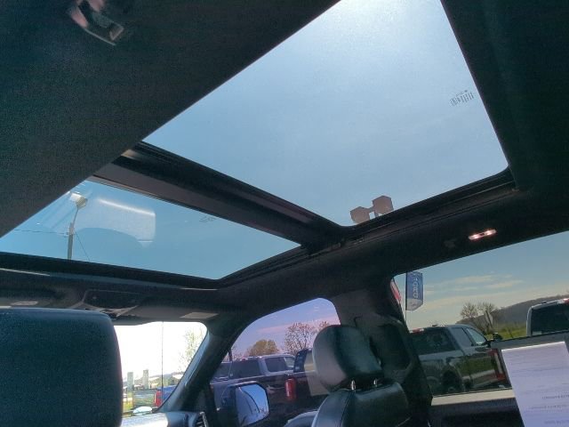 Used 2018 Ford F150 Raptor w/ Equipment Group 802A Luxury image 20