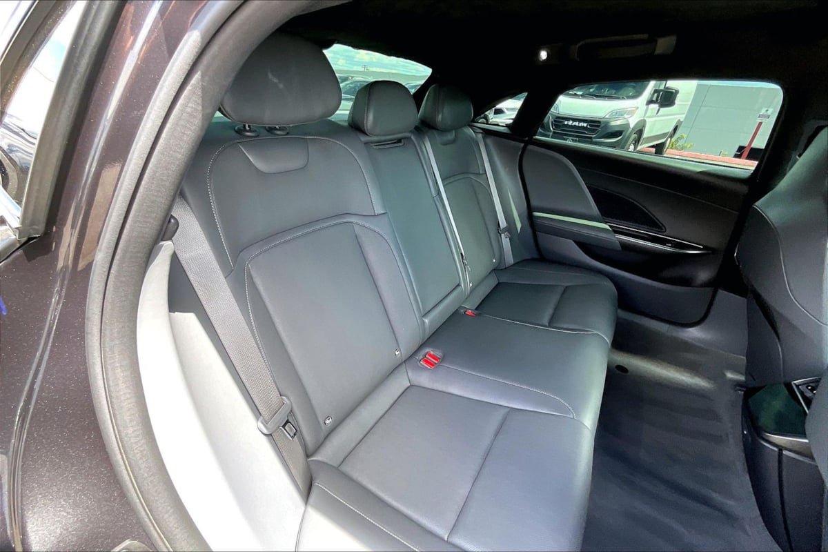 Used 2024 Lucid Air Pure RWD image 24