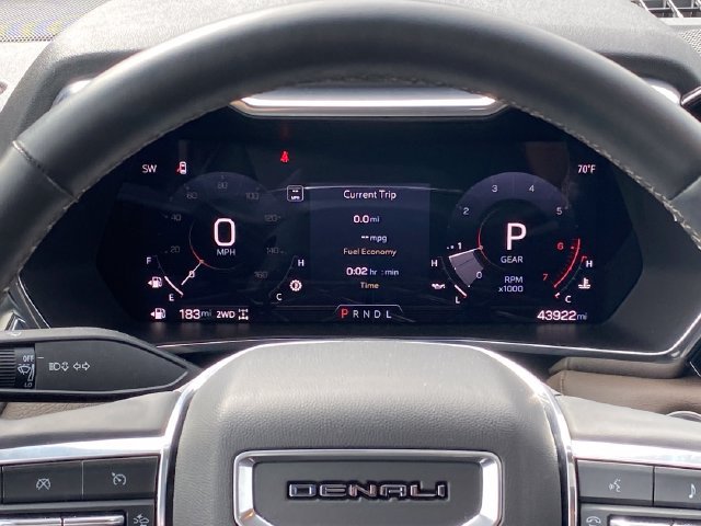 Certified 2024 GMC Canyon Denali AWD/4WD image 9