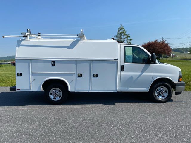 Used 2021 GMC Savana 3500 w/ Power Convenience Package RWD image 7