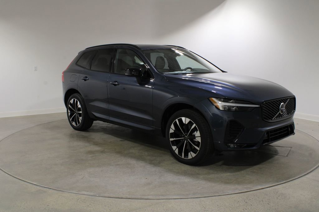 Used 2026 Volvo XC60 B5 Plus w/ Climate Package AWD/4WD image 7