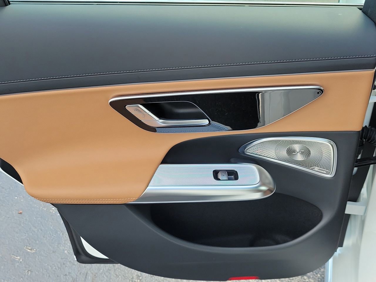 New 2026 Mercedes-Benz E 450 4MATIC Sedan image 12