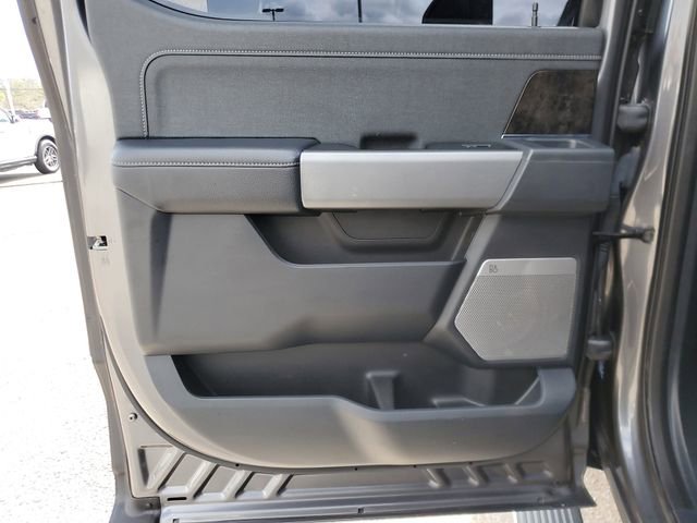 Used 2023 Ford F250 Lariat w/ Lariat Ultimate Package image 13