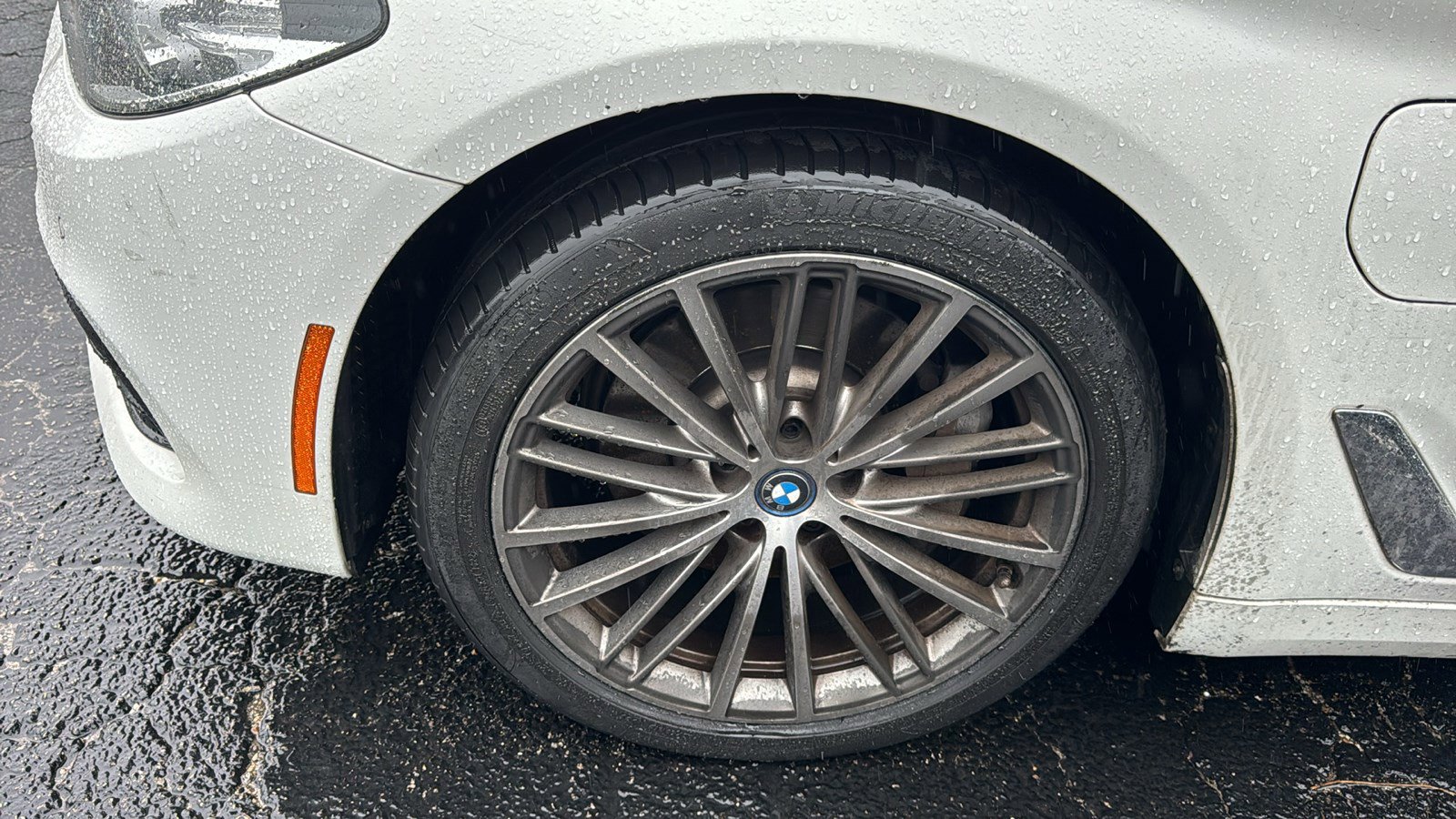 Used 2018 BMW 530e image 6