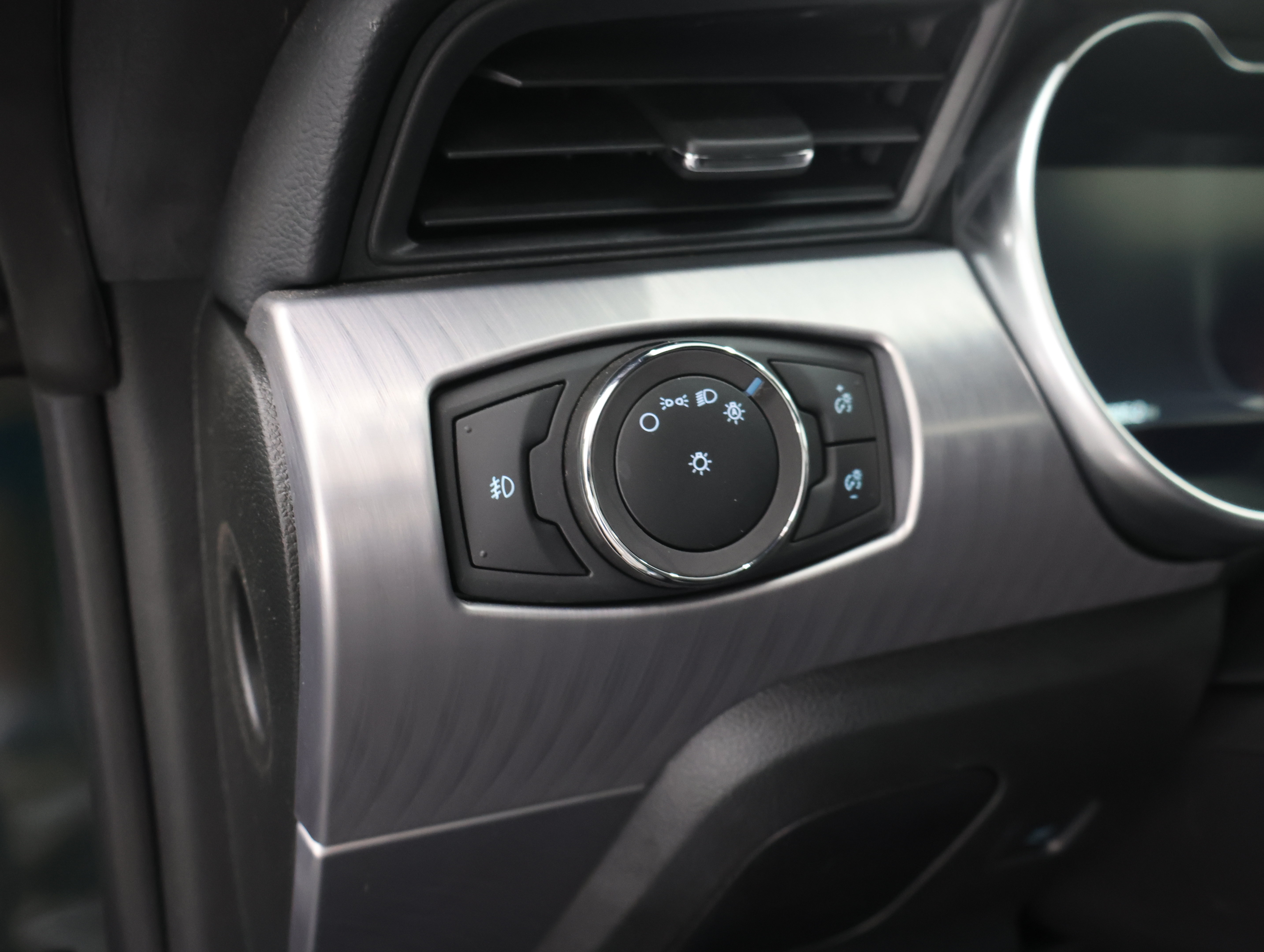 Used 2019 Ford Mustang Bullitt w/ Bullitt Electronics Package RWD image 38