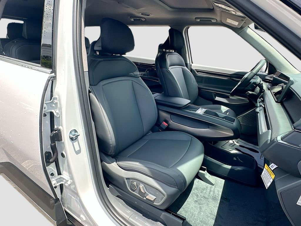 New 2026 Kia EV9 Light RWD image 30
