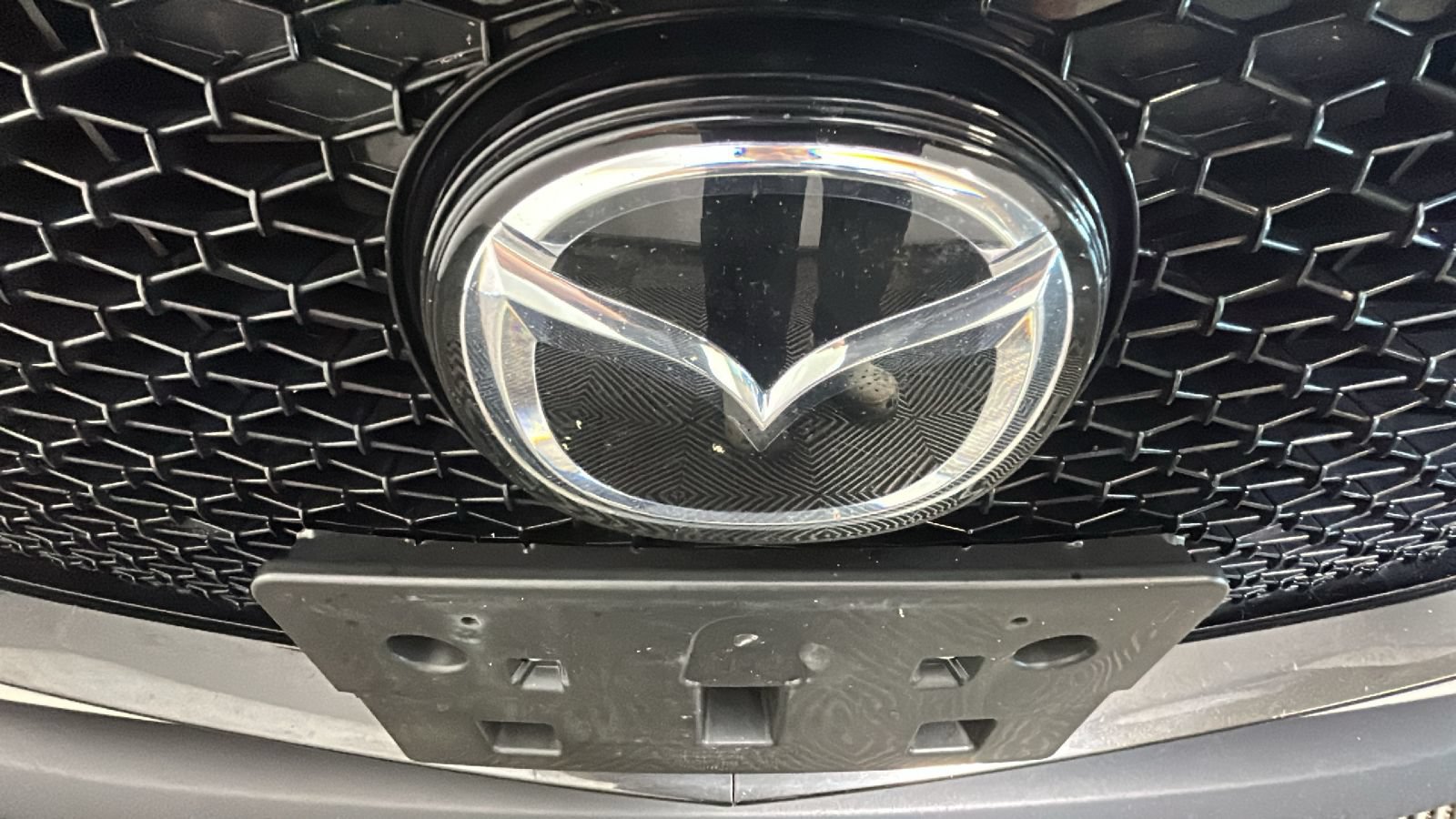 Used 2024 MAZDA MAZDA3 s FWD image 9