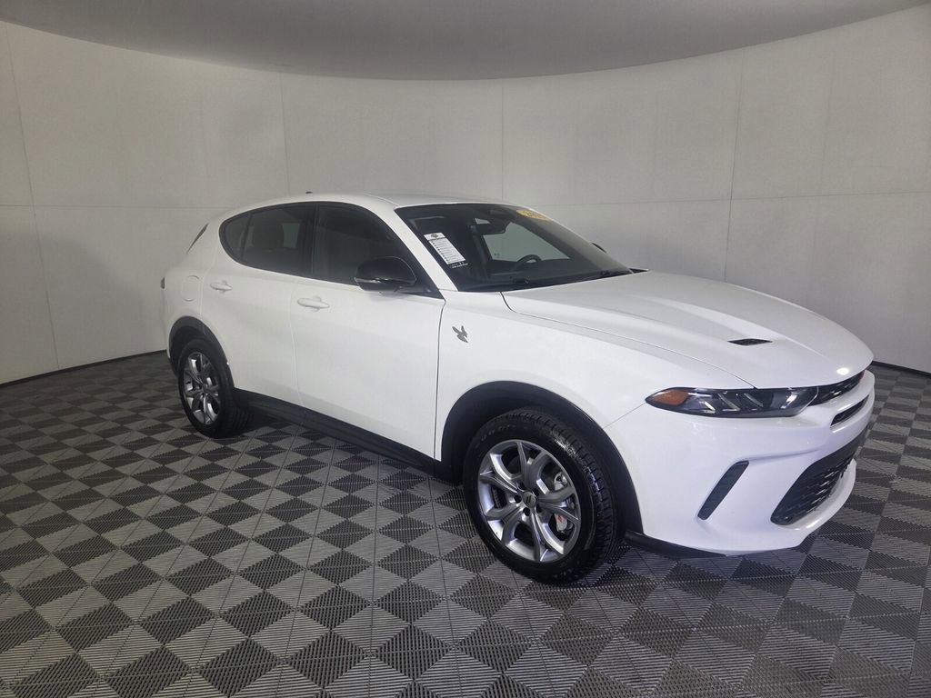 Certified 2025 Dodge Hornet R/T image 2