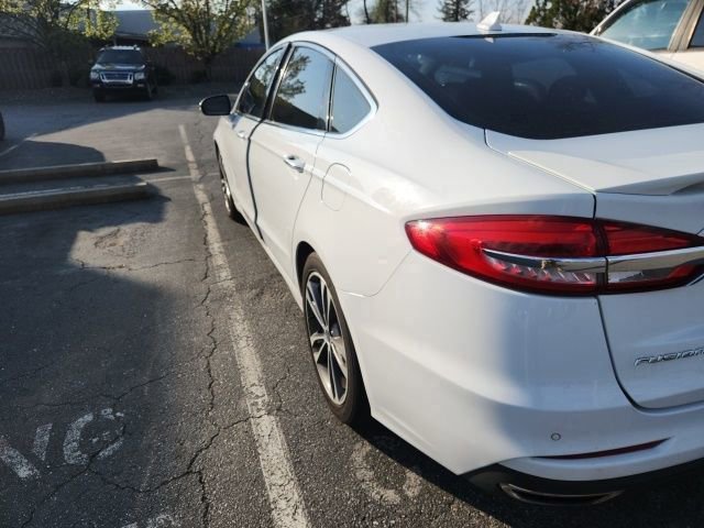 Used 2019 Ford Fusion Titanium image 13