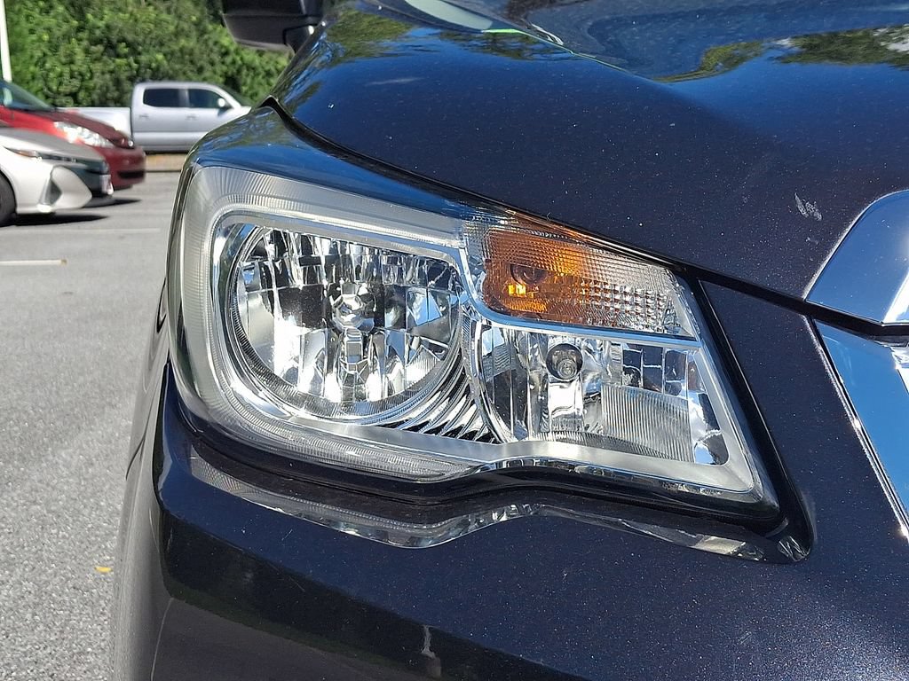 Used 2017 Subaru Forester 2.5i Premium AWD/4WD image 9