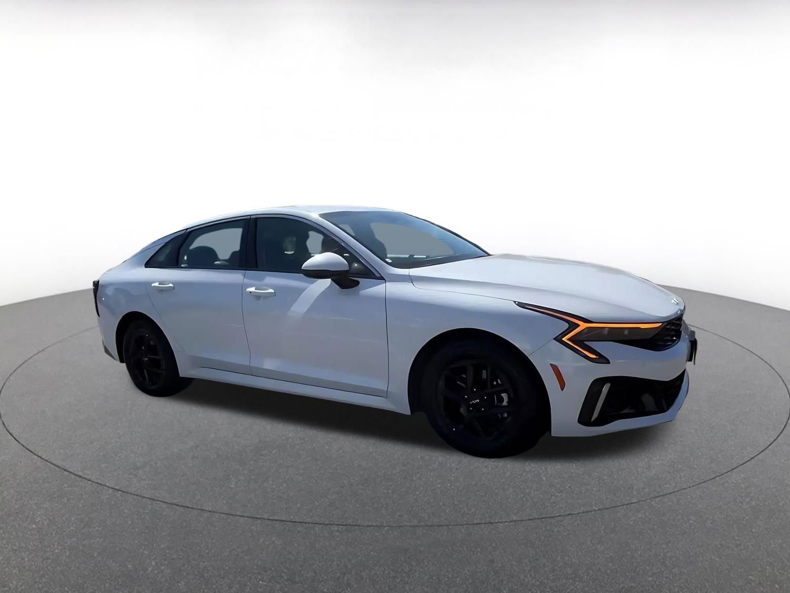 Used 2025 Kia K5 LXS FWD video 2