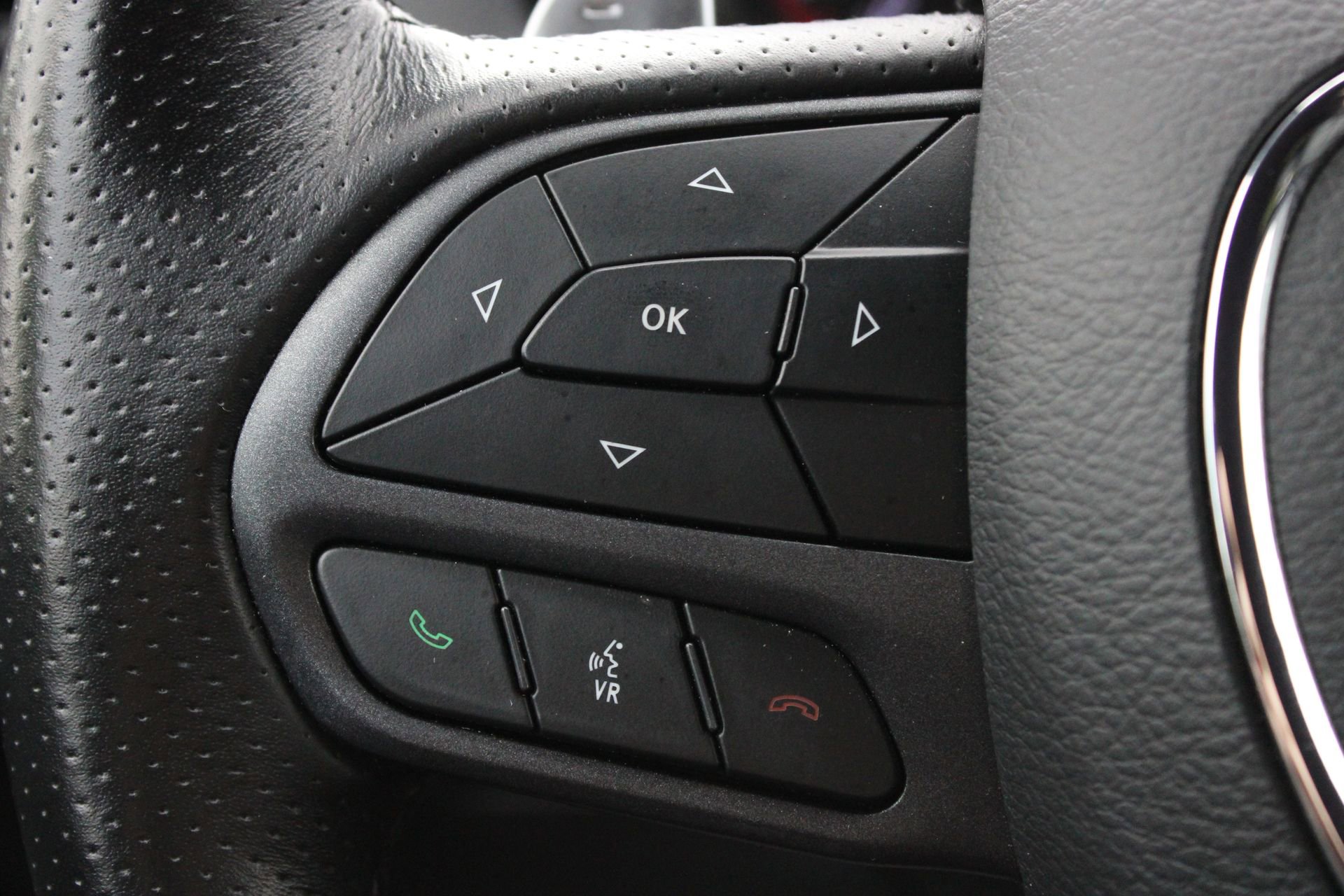 Used 2022 Dodge Durango GT AWD/4WD image 34