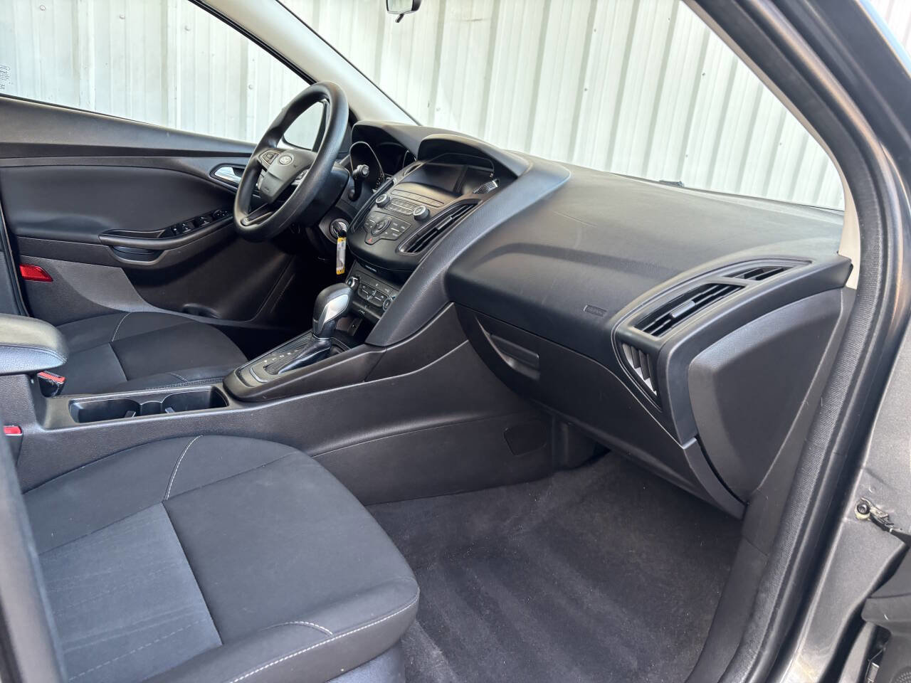 Used 2018 Ford Focus SE image 14
