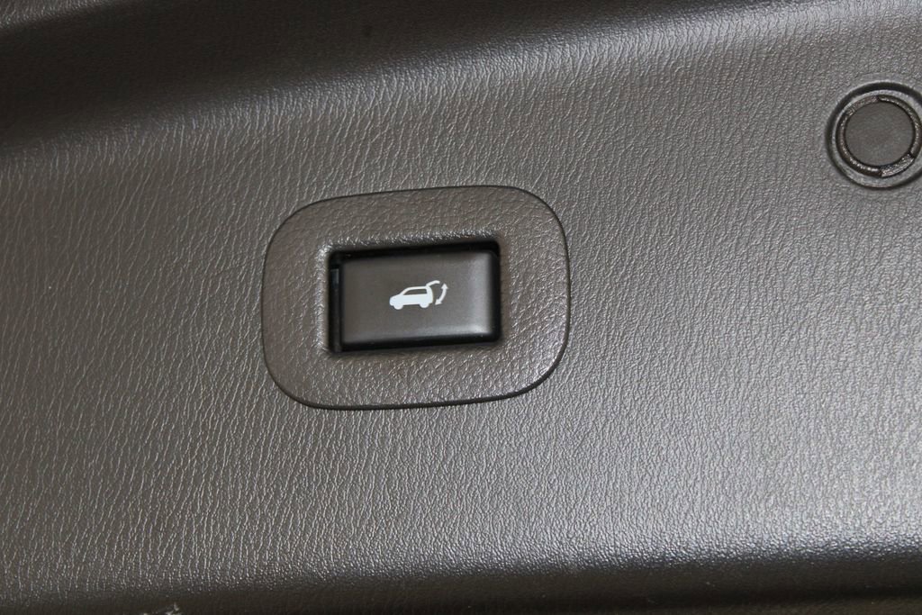 Used 2024 INFINITI QX80 Luxe image 32