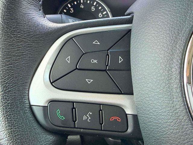 Certified 2023 Jeep Renegade Limited AWD/4WD image 23