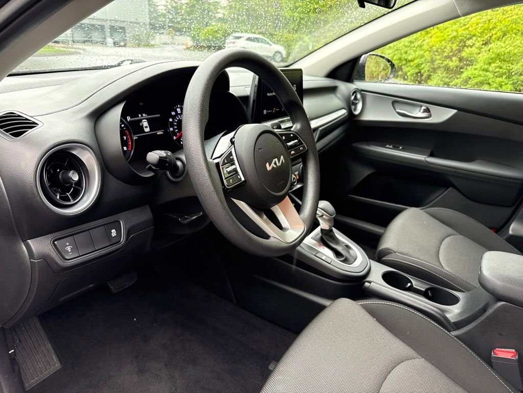Used 2023 Kia Forte LXS FWD image 22