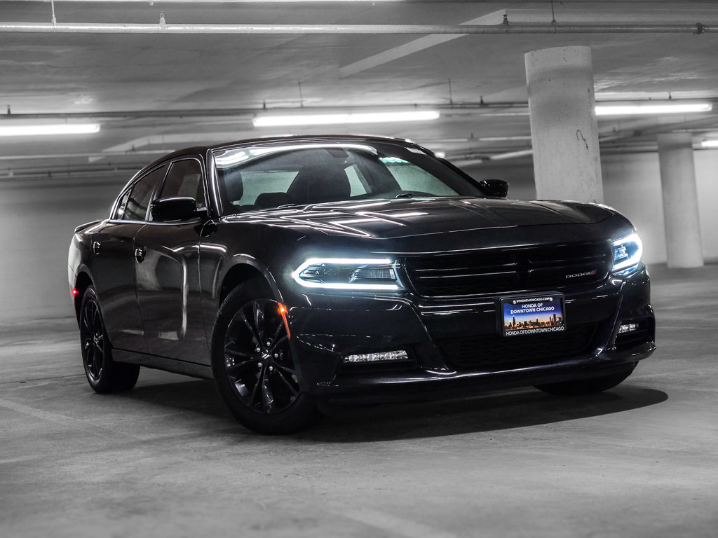 Used 2020 Dodge Charger SXT w/ Blacktop Package AWD/4WD image 4
