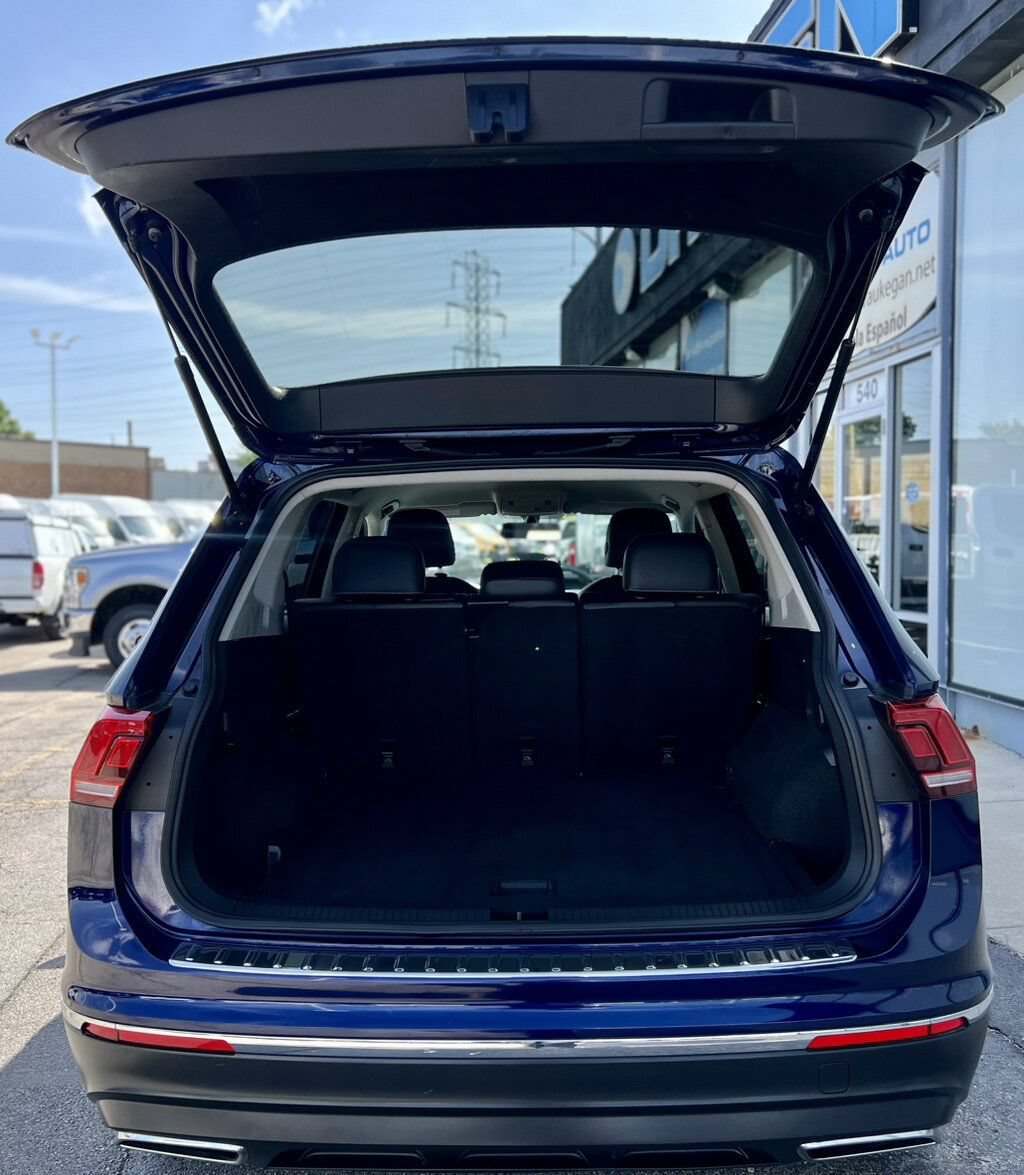 Used 2021 Volkswagen Tiguan SEL AWD/4WD image 9